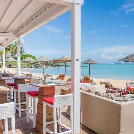 Lux* Grand Gaube Resort & Villas-3