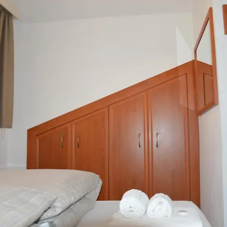 Isolabella-3