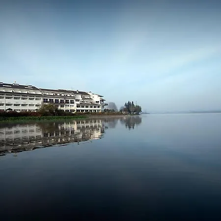Up Pateira Hotel-3