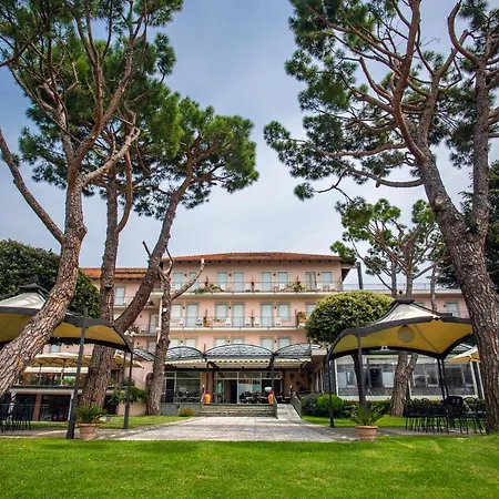 Hotel Marina-3