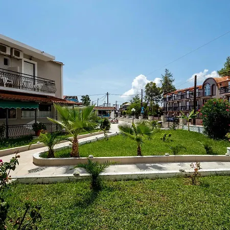 Perkes Hotel Complex (Adults Only)-2