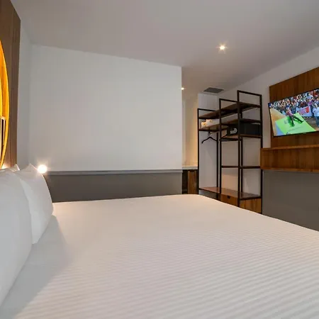 Singular Joy Vacation Rentals-3