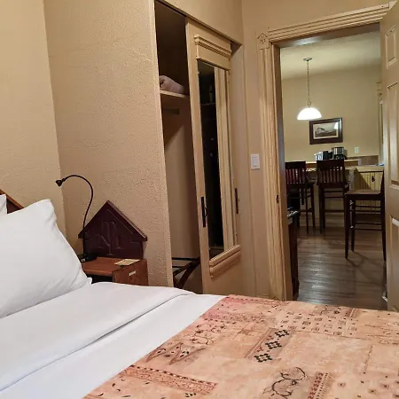 Third Mission Heritage Suites-2
