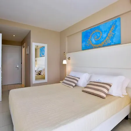 Sidari Beach Hotel-3