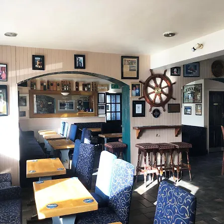 Westend Bar & Select Accommodation-2