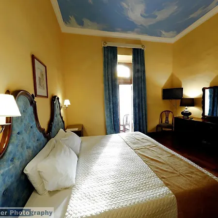 Hotel Castille-2
