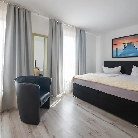 Hotel Ammerland Garni-3