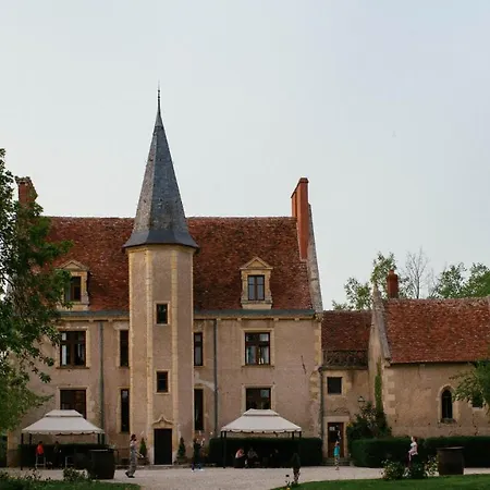 Chateau - Hotel Le Sallay-3