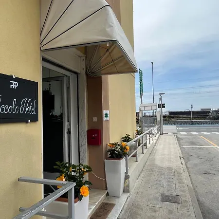 Piccolo Hotel Di Ale-3