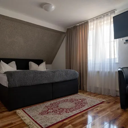 Hotel Ammerland Garni-2