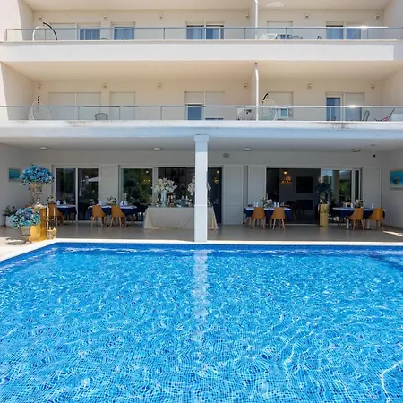 Perla Beach Resort-3