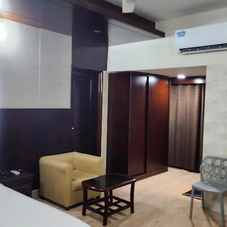 Hotel Media-3