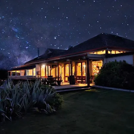 Te Anau Manapouri Lake Hotel-3
