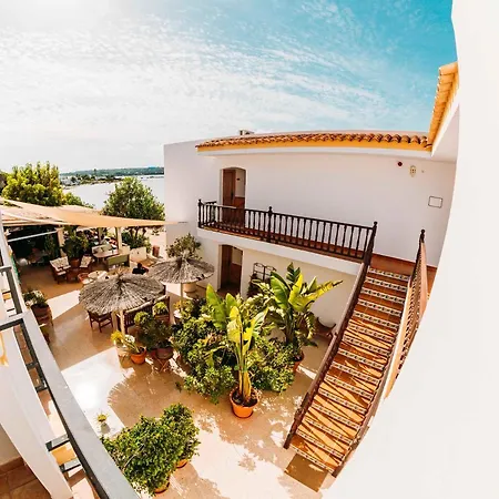 Hostal La Savina-3