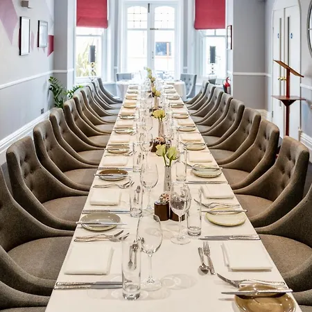 The Seaview Hotel And Restaurant-2