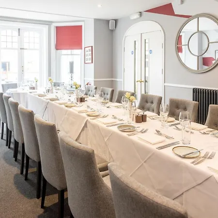 The Seaview Hotel And Restaurant-3