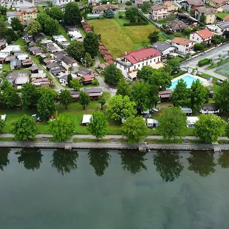 Camping Hotel Au Lac De Como-2