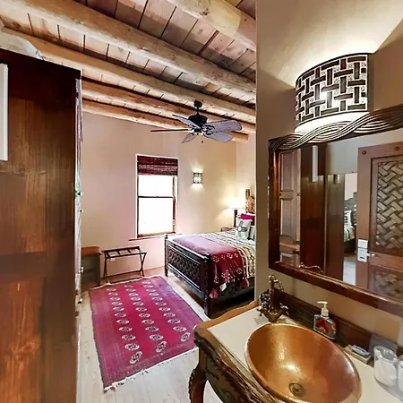 Antigua Inn (Adults Only)-2