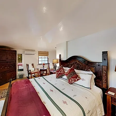 Antigua Inn (Adults Only)-3
