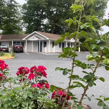 Pennswoods Inn-3