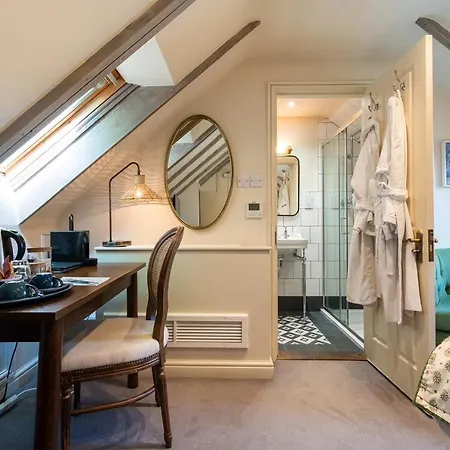 The Hoste And The Vine House Hotels-2