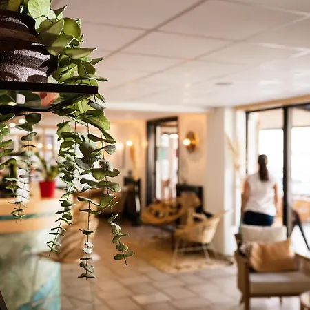 Hotel Les Sables - Urban Style - By Logis Hotels-2