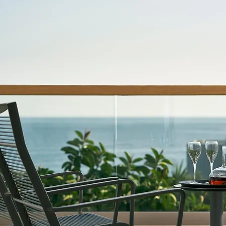 Coriva Beach Hotel & Bungalows-2
