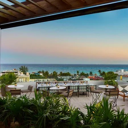 Hyatt Centric Playa Del Carmen - Downtown House & Beach House (Adults Only)-2