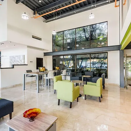 Wyndham Garden Guadalajara Expo Plaza Del Sol-2