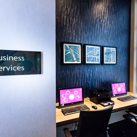 Crowne Plaza Leeds By Ihg-3