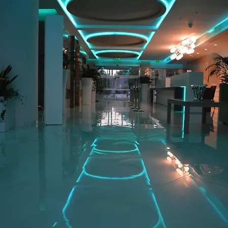 Vassos Nissi Plage Hotel&Spa-3