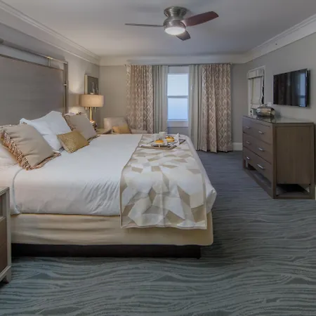 Holiday Inn Club Vacations Cape Canaveral Beach Resort-3