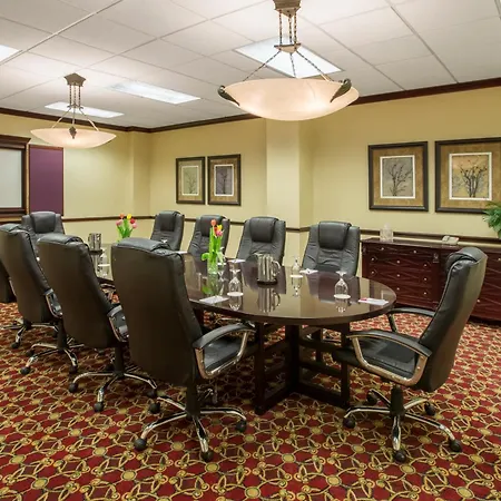 Crowne Plaza Cleveland Airport By Ihg-3