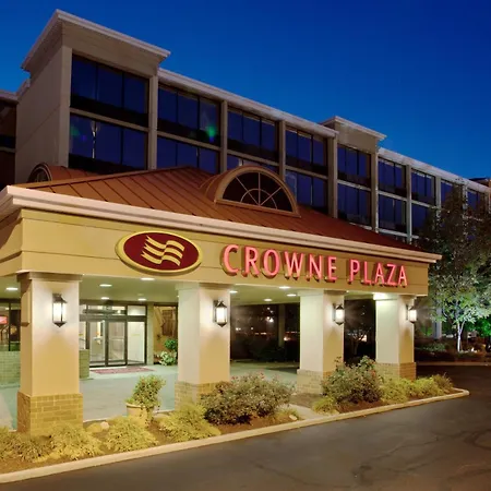 Crowne Plaza Cleveland Airport By Ihg-2