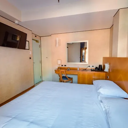 Hotel Centrale-2