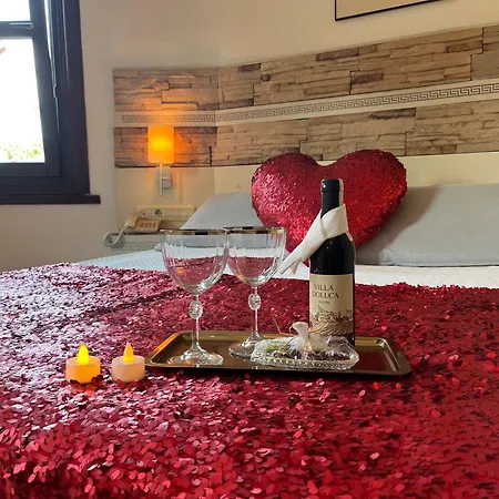 Aspen Hotel Kaleiçi-3