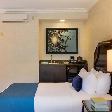 Ayres Suites Diamond Bar-2