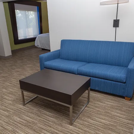 Holiday Inn Express Clayton Southeast Raleigh By Ihg-2