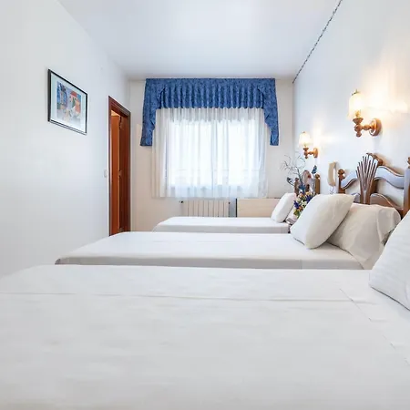 Hotel Canada By Dynamic Hotels-3