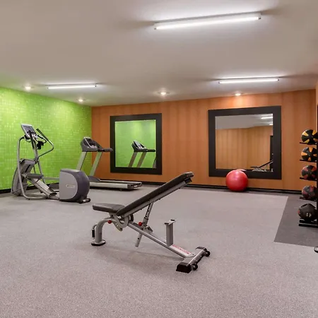 La Quinta Inn & Suites By Wyndham St Louis Route 66-2