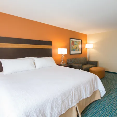 Holiday Inn Bismarck By Ihg-2