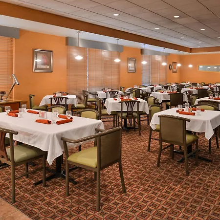 Holiday Inn Martinsburg By Ihg-3