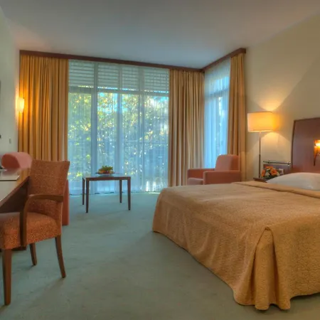 Hotel Rivijera-2