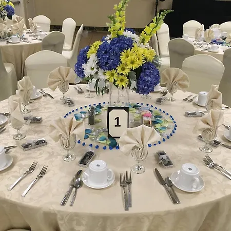 Holiday Inn Westbury-Long Island By Ihg-3