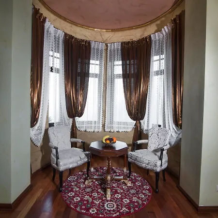 Rubezahl-Marienbad Luxury Historical Castle Hotel&Golf-Castle Hotel Collection-3