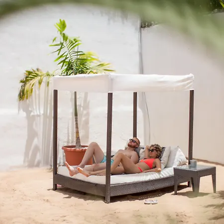 Coral Suites & Spa - Adults Only-3