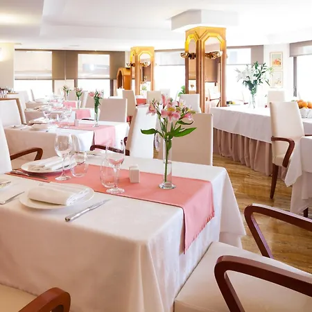 Hotel Royal Plaza-2