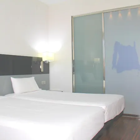 Hotel Ciudad de Móstoles-2