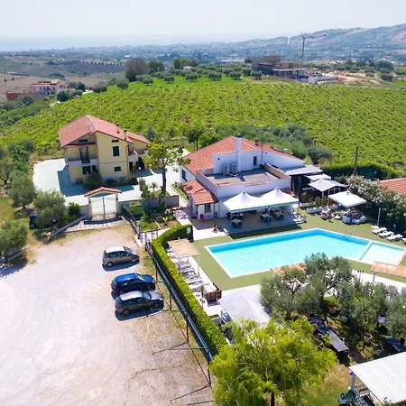 Posto Nove Country House-2
