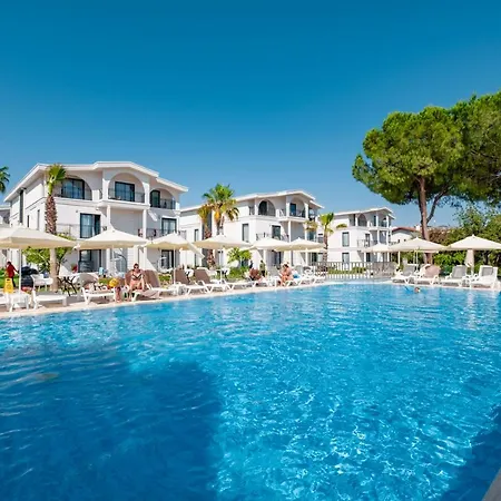 La Benata Beach Hotel-3